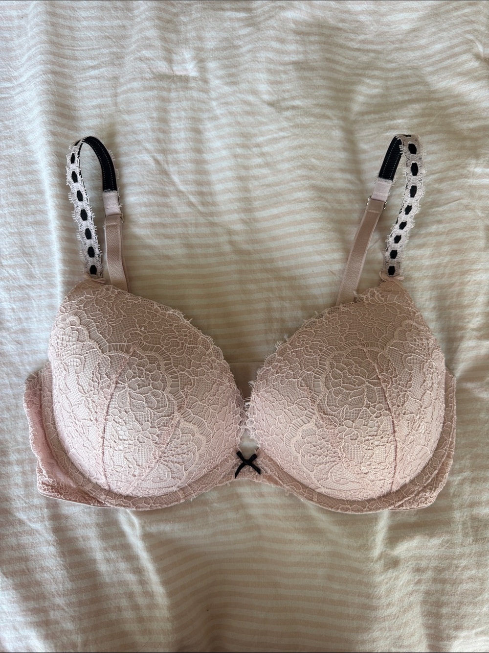 Victoria’s secret dream angels push up bra